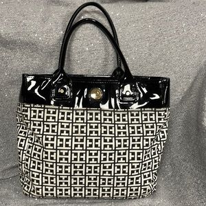 Large Tommy Hilfiger Purse / bag / tote , black & cream